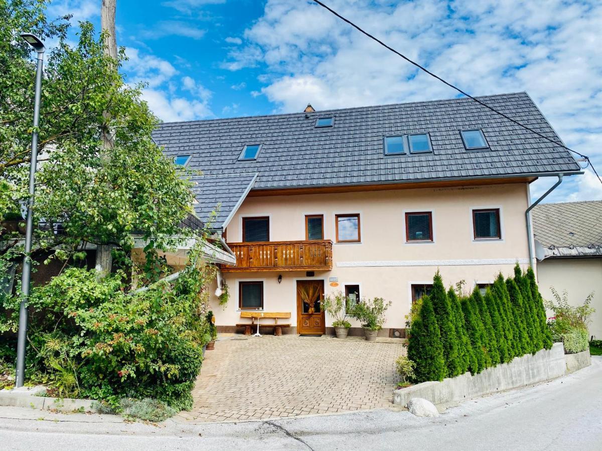 Guesthouse Sabine - pr` Skminc Bohinjska Bela Extérieur photo
